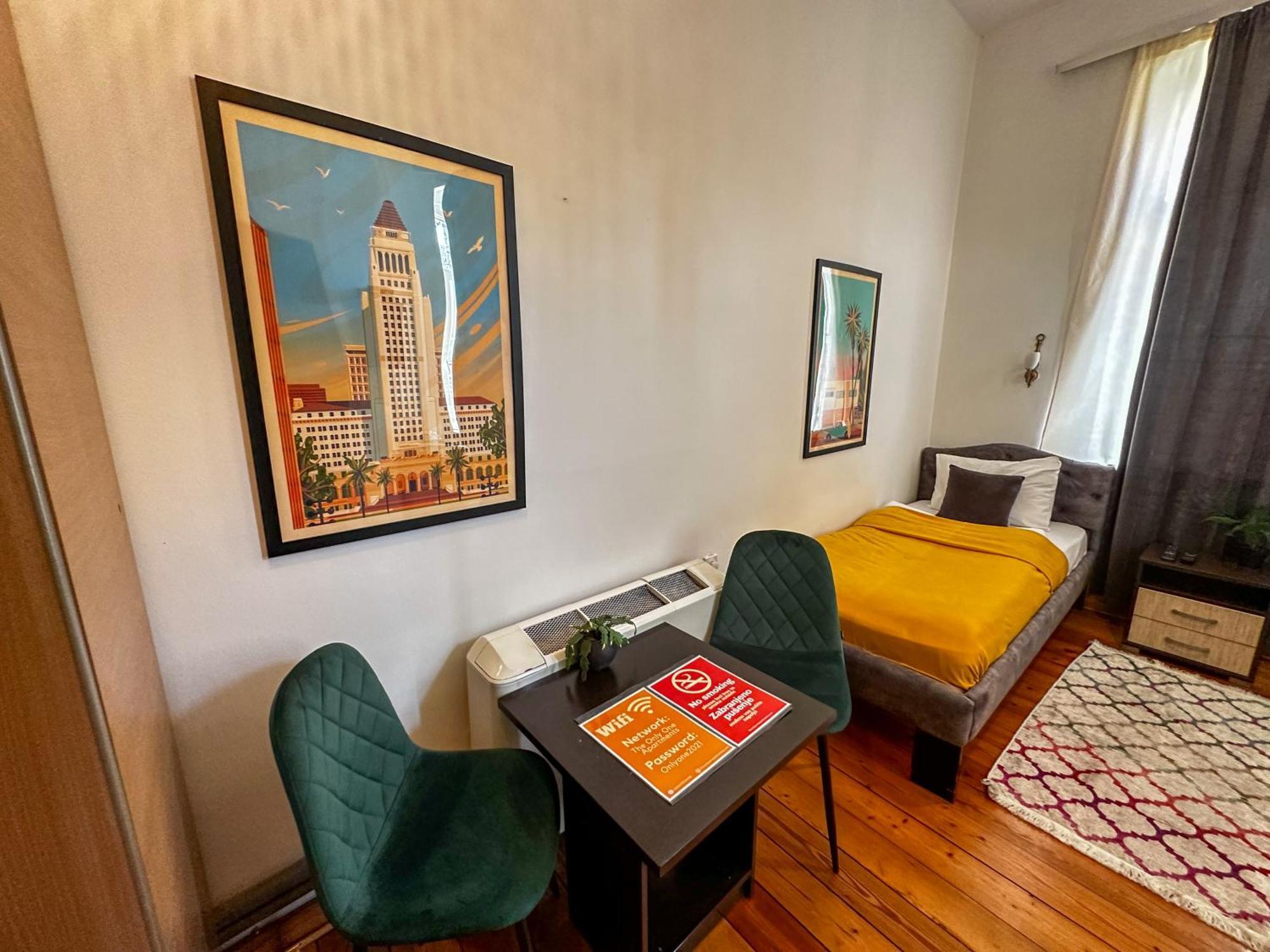 The Only One Apartments Nis Luaran gambar