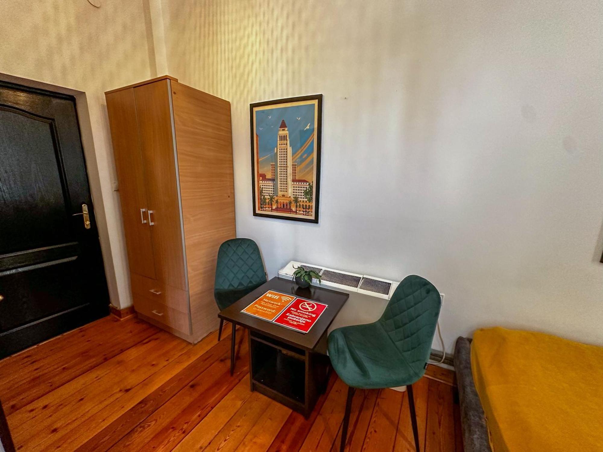 The Only One Apartments Nis Luaran gambar