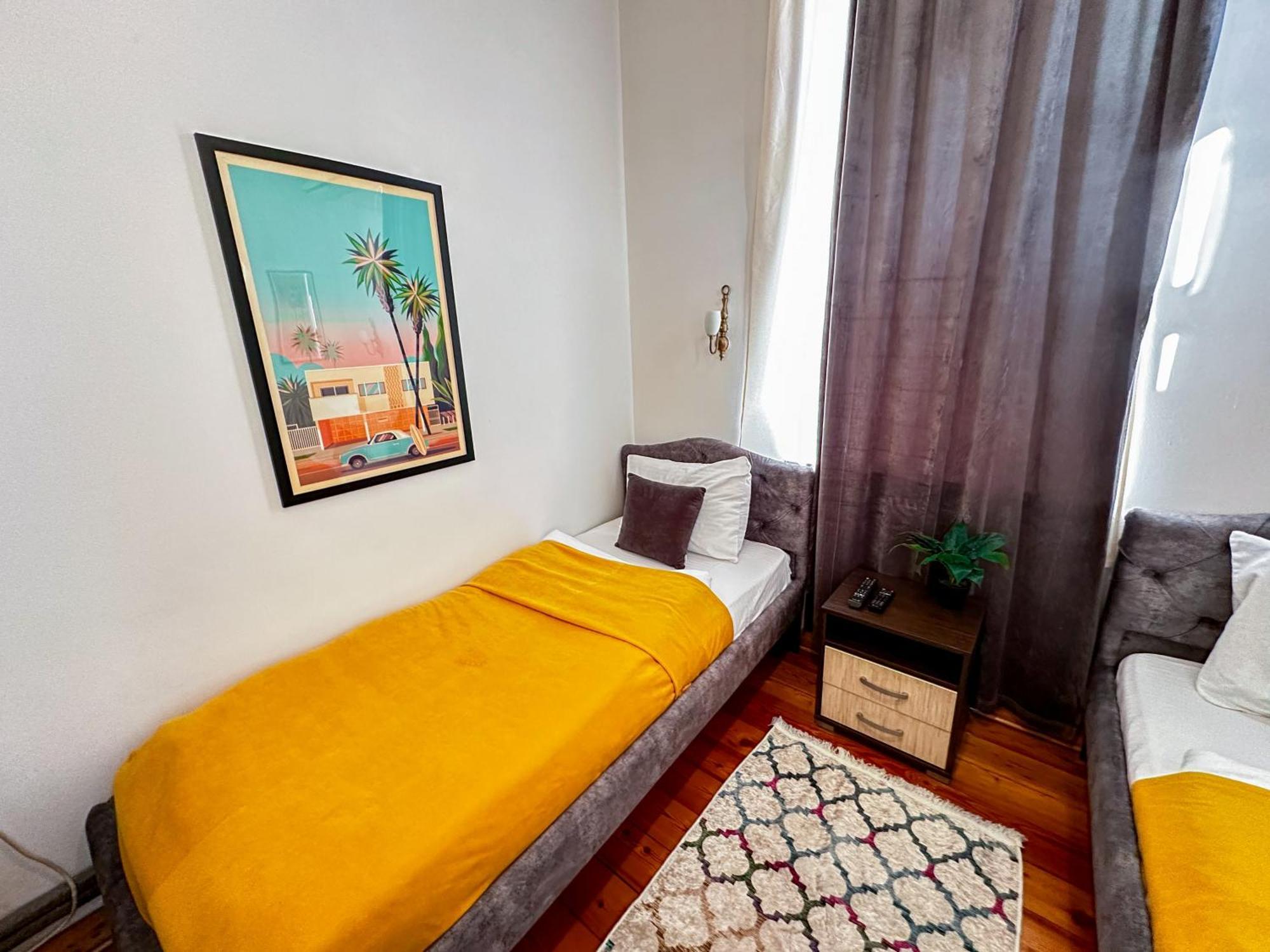 The Only One Apartments Nis Luaran gambar
